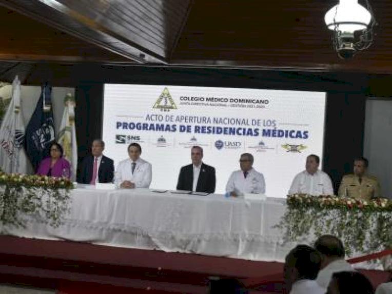 medicos-realizarian-residencias-medicas-en-sus-provincias