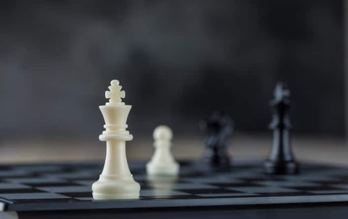 Por qué las blancas dan al ganador en el ajedrez – El Profe Show