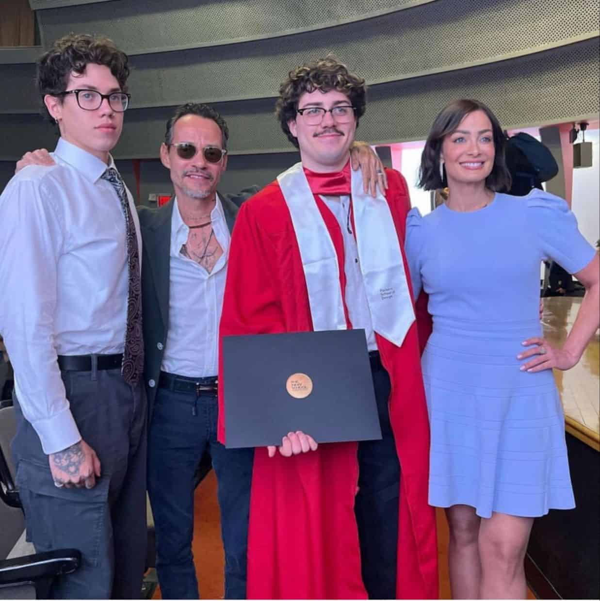 Dayanara Torres y Marc Anthony celebran graduación de su hijo mayor Christian