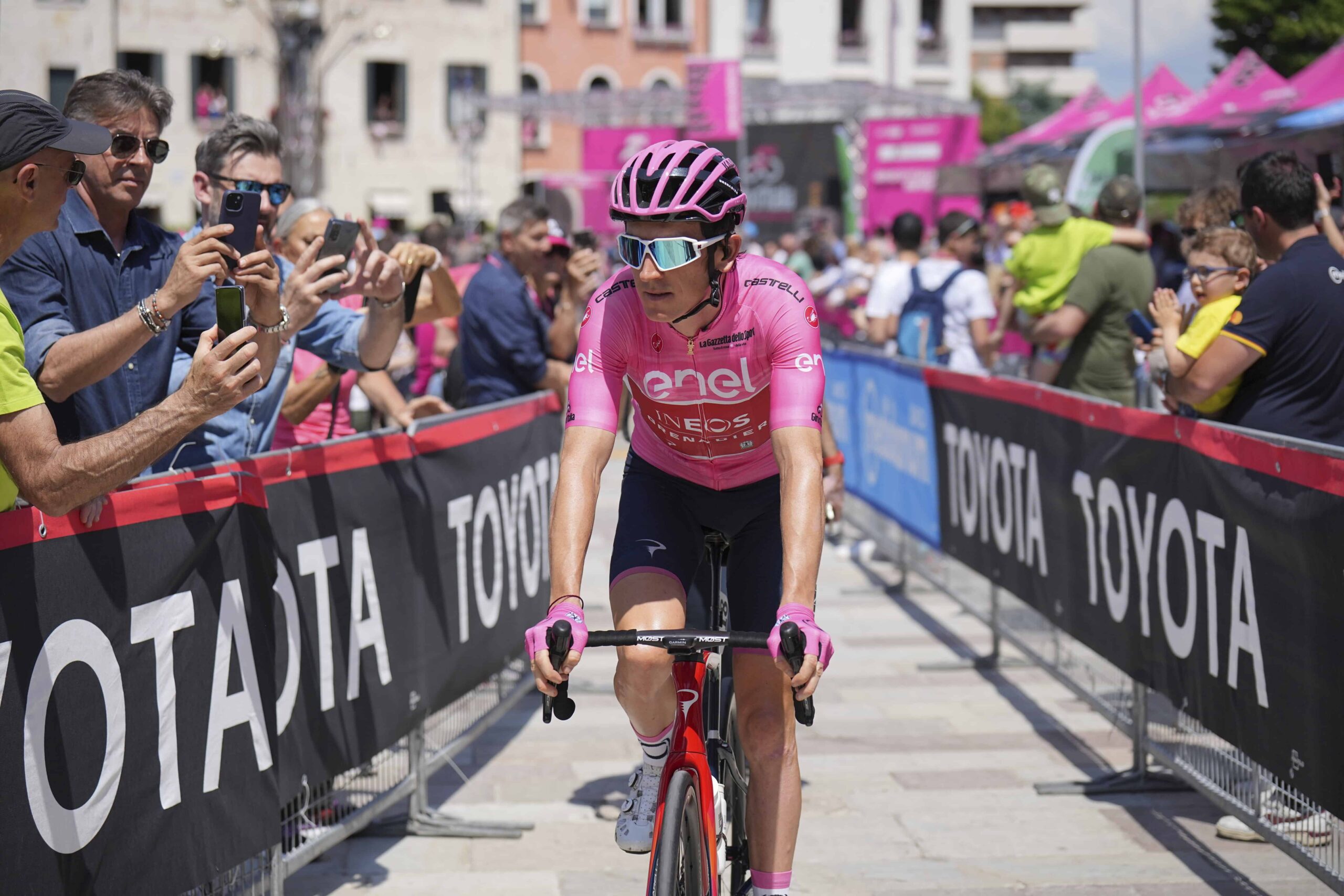 Ciclismo británico veta a mujeres transgénero de la categoría femenina