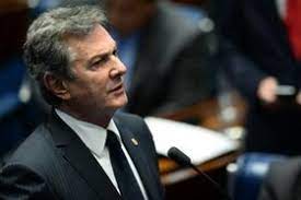 Condenan a expresidente brasileño Collor de Mello a más de 8 años de prisión por corrupción