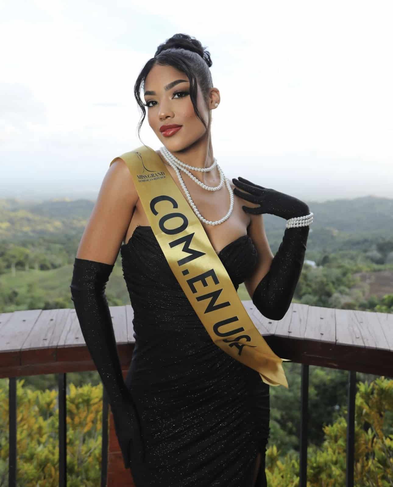 Andreina Santos tras la corona de Miss Grand República Dominicana 2023