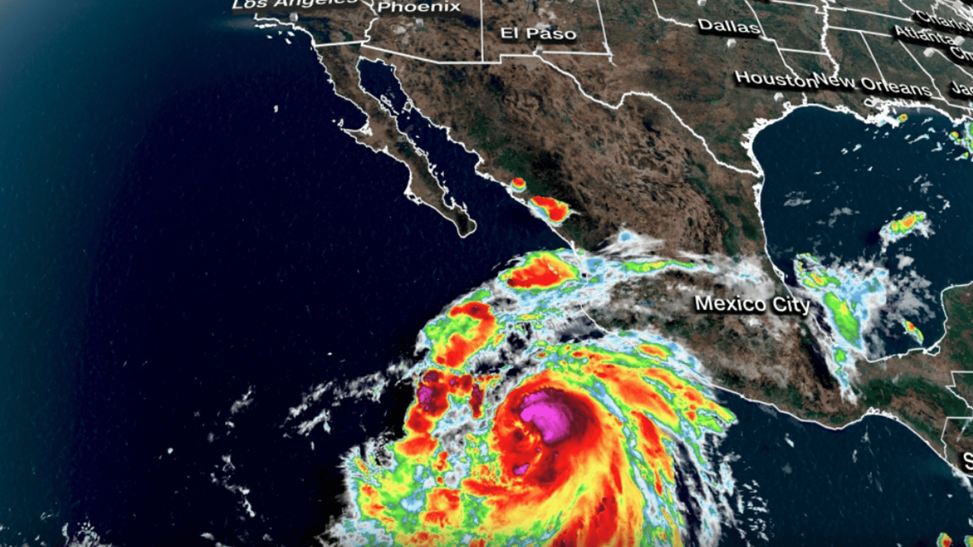 Huracán Hilary se fortalece a categoría 2 en el Pacífico mexicano