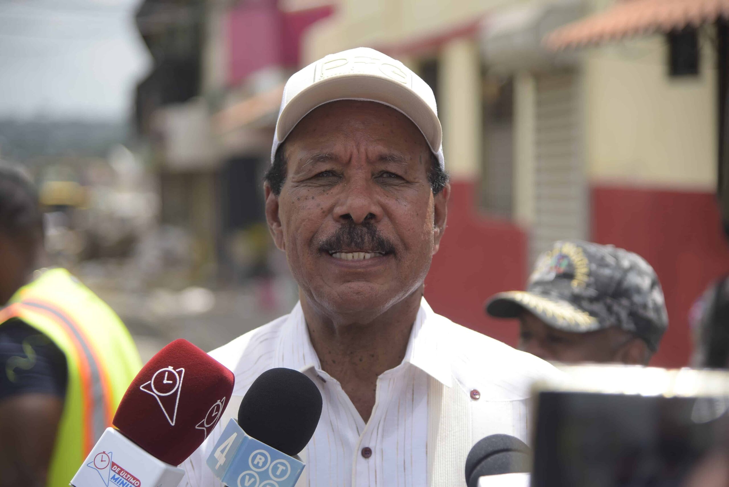 Alcalde José Montás dice no había conflicto con propietarios del mercado en San Cristóbal
