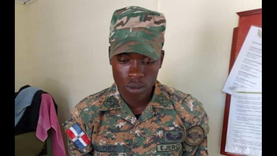 Arrestan a ciudadano haitiano con uniforme del Ejército de la República Dominicana
