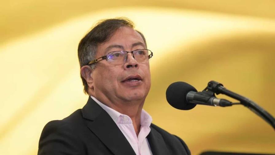 Opositores y candidatos locales se concentran en Bogotá en rechazo al Gobierno de Petro