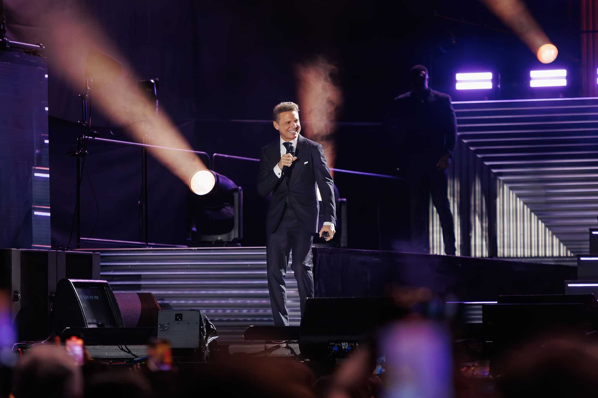 Pav Events anuncia proceso de reembolsos para concierto de Luis Miguel