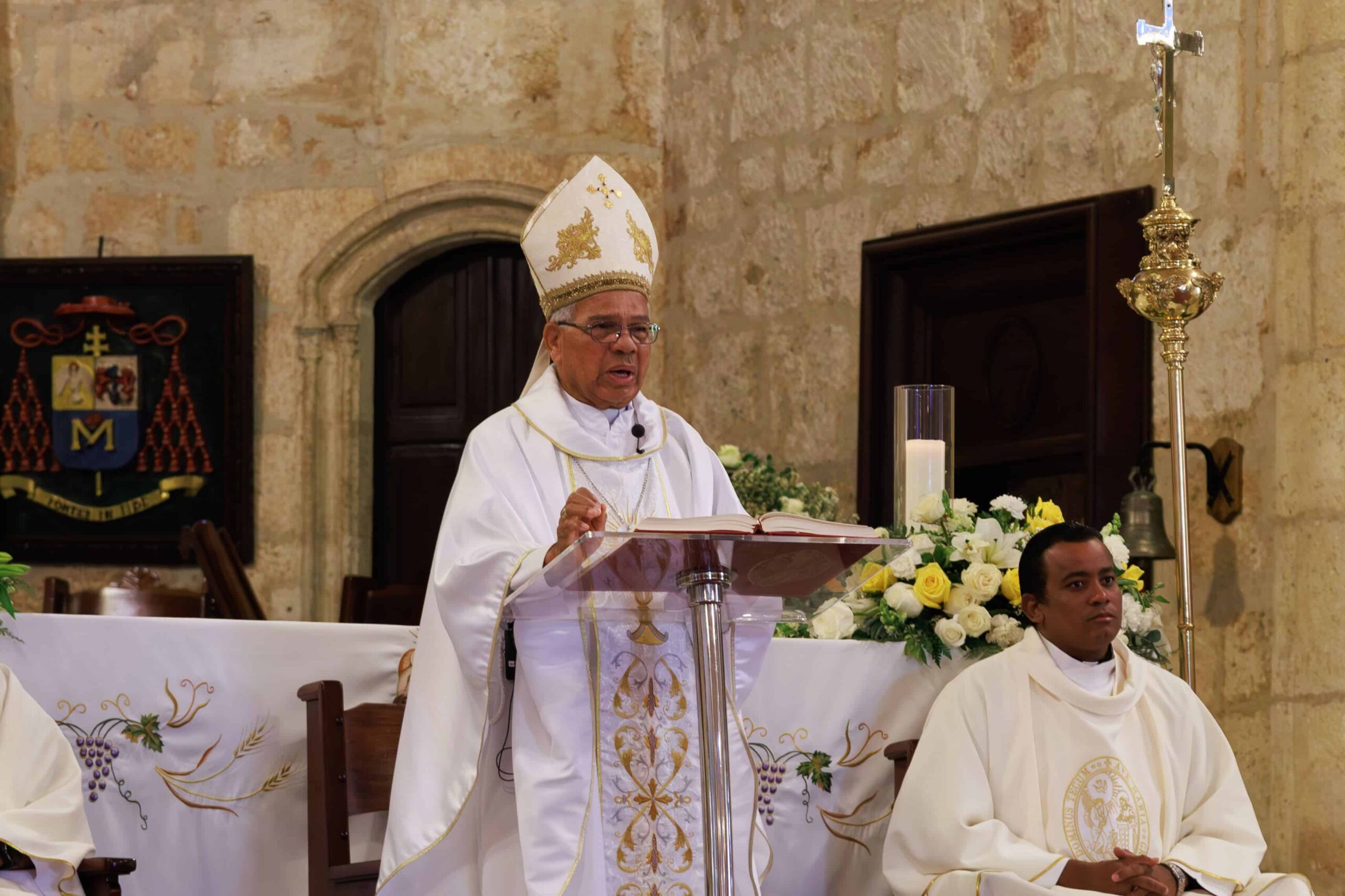 Arzobispo Ozoria llama a trabajar por la juventud para prevenir “la delincuencia que nos arropa”