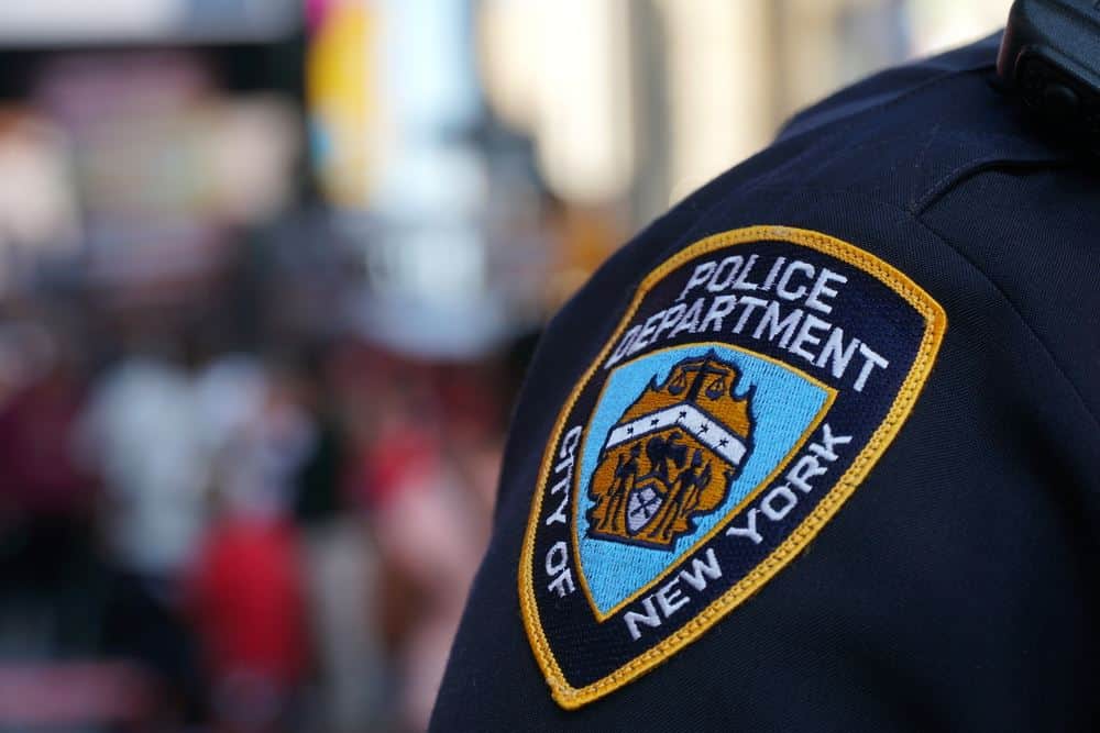 “Una epidemia total”, más de 5 mil policías heridos en servicio durante el 2023 en Nueva York