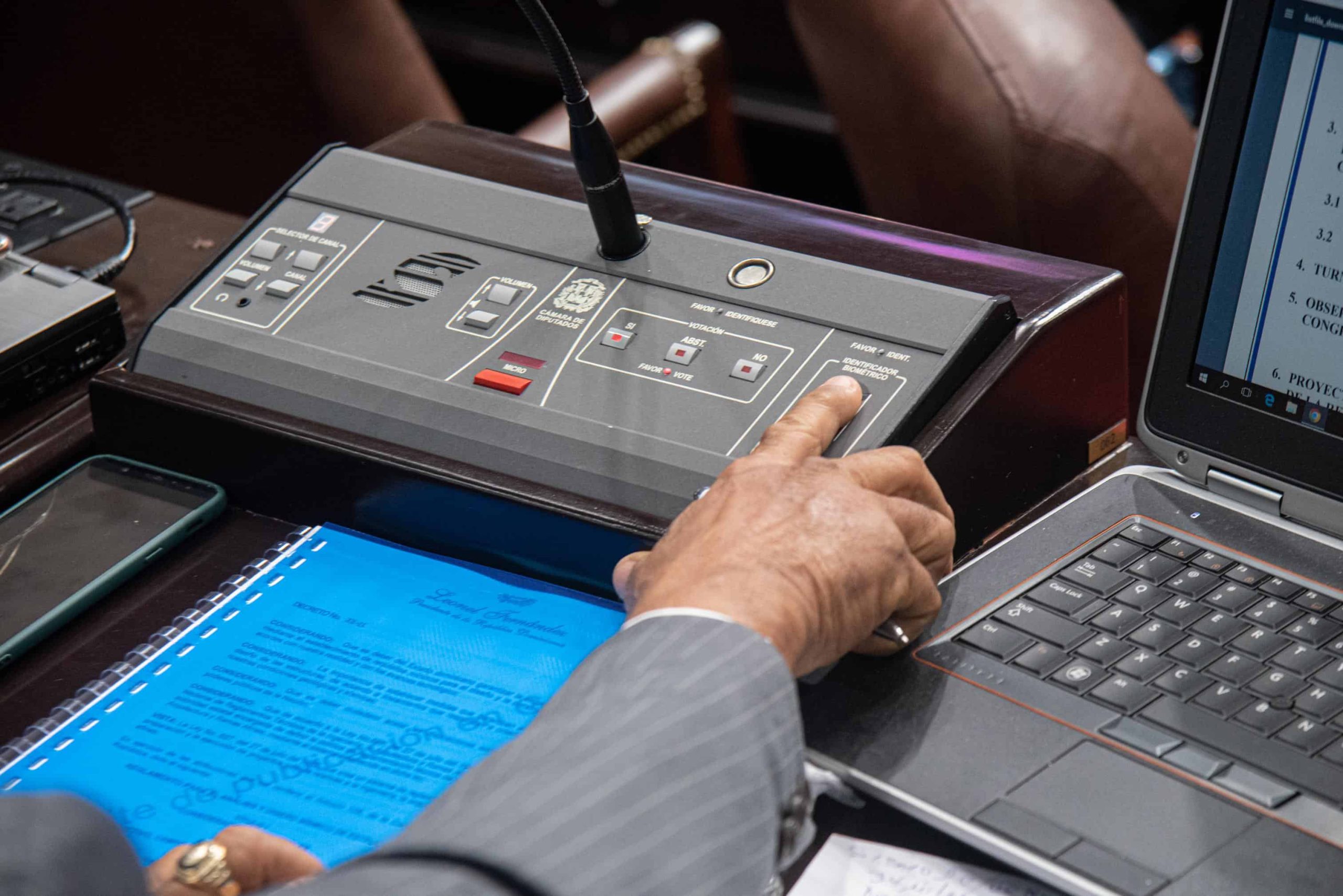 Cámara de Diputados programa ley para hacer obligatorios los debates