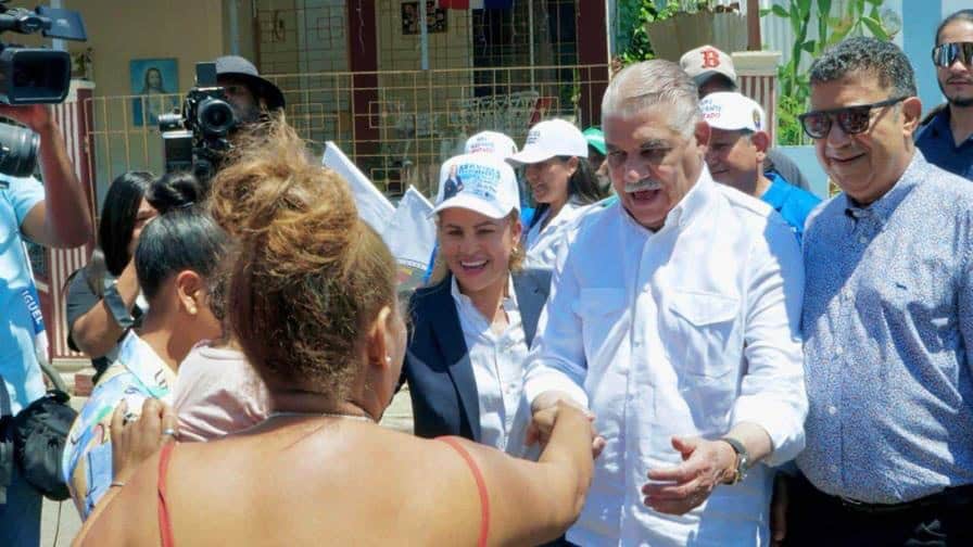 Recorridos y actos de campaña del candidato presidencial Miguel Vargas